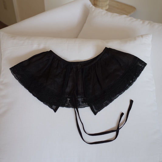 Lace Linen Collar / Black
