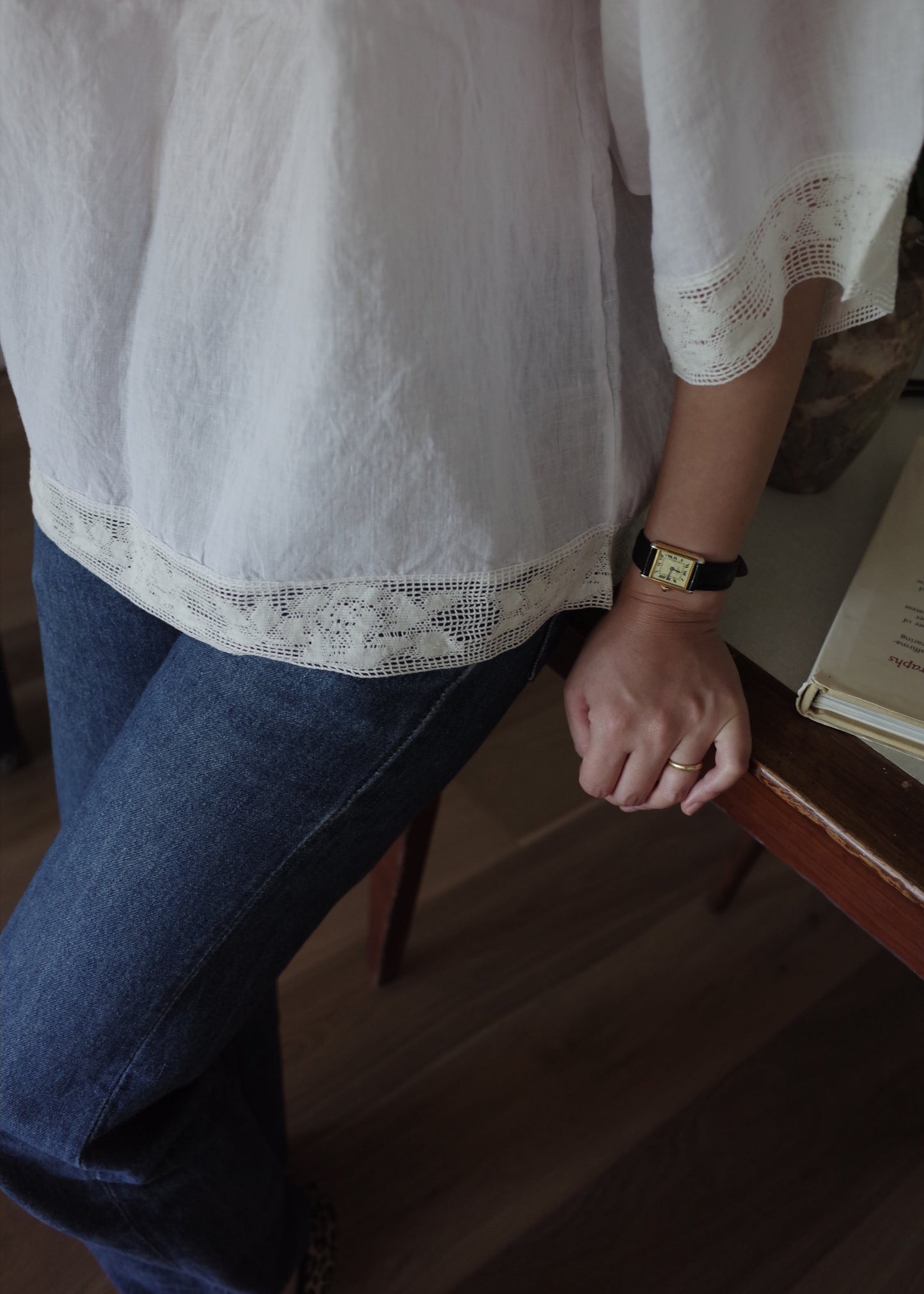 Lace Linen Tunic / White