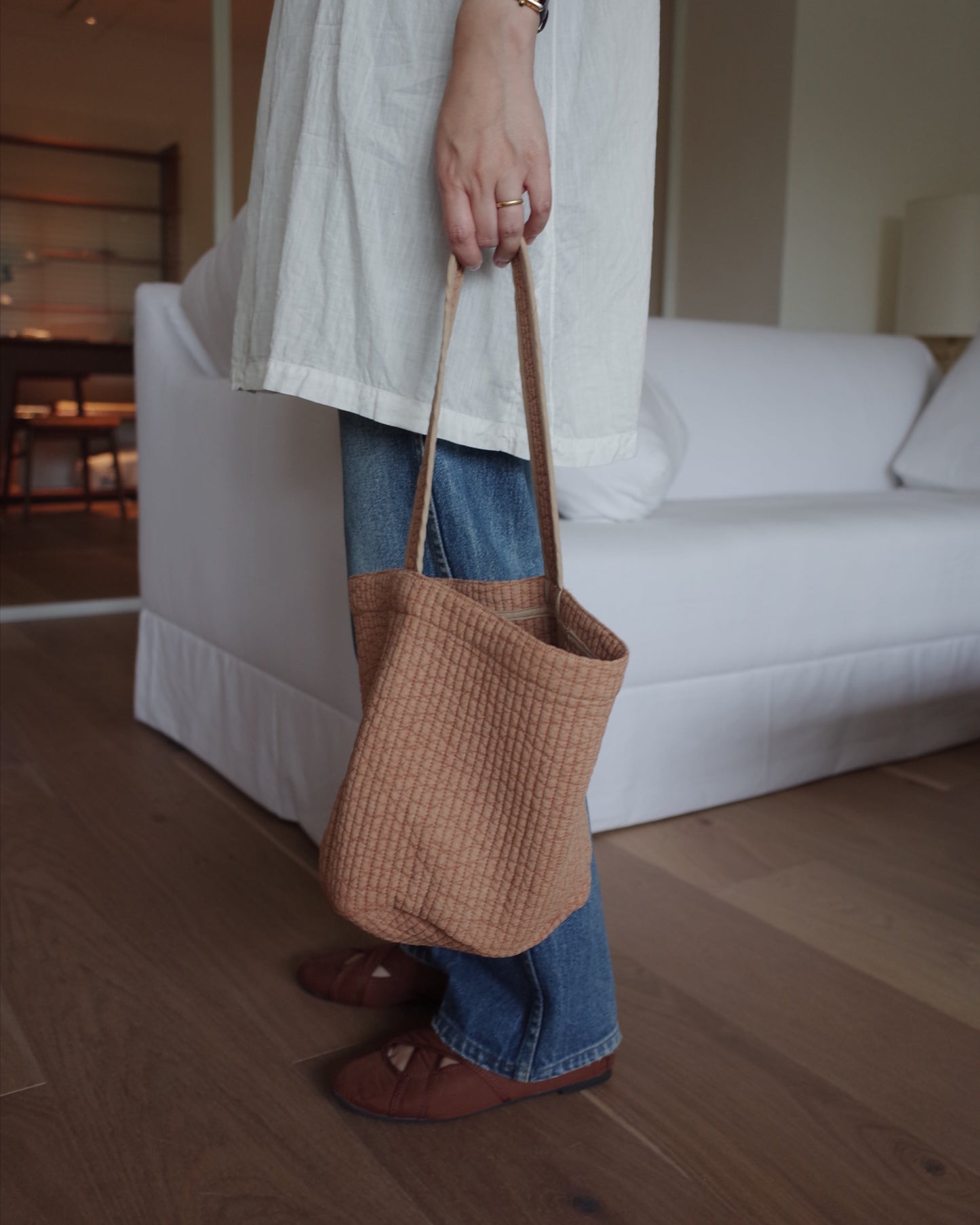 Quilt Basket Bag / Camel Beige